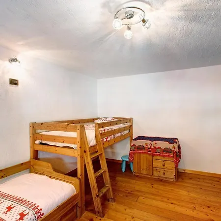 Vista Monte Bianco בקתה