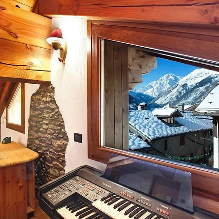 Vista Monte Bianco בקתה *